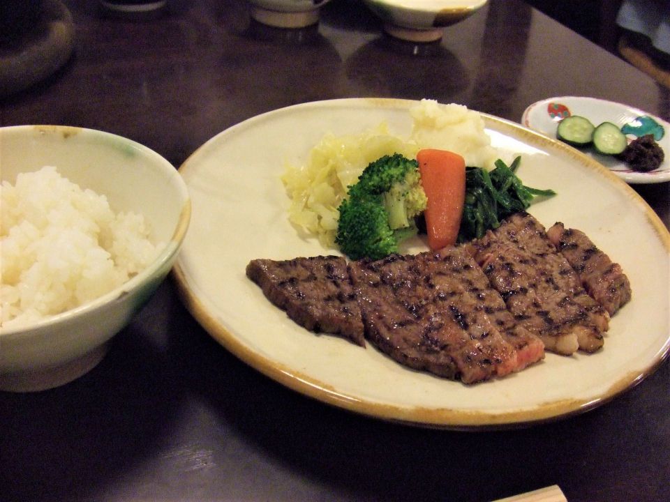 伝統と革新が織りなす東北発牛たん料理の歴史と美味しさの魅力